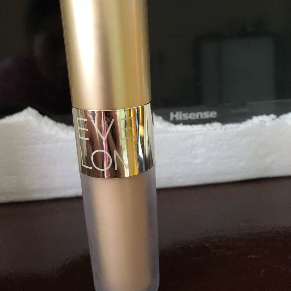 Eve lom foundation